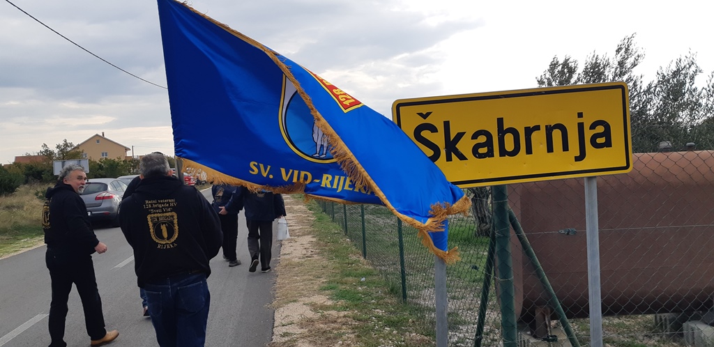 Trenutno pregledavate Udruga 128.brigade HV „Sveti Vid“ Rijeka i ove godine u koloni sjećanja u Škabrnji