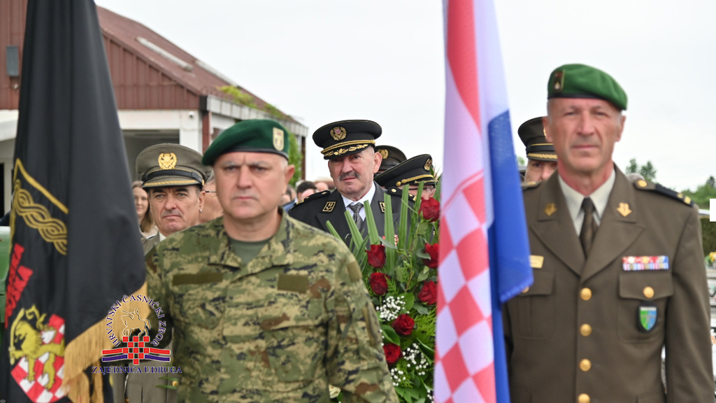 U Virovitici svečano obilježena 30. obljetnica 81. gardijske bojne “Kumovi”