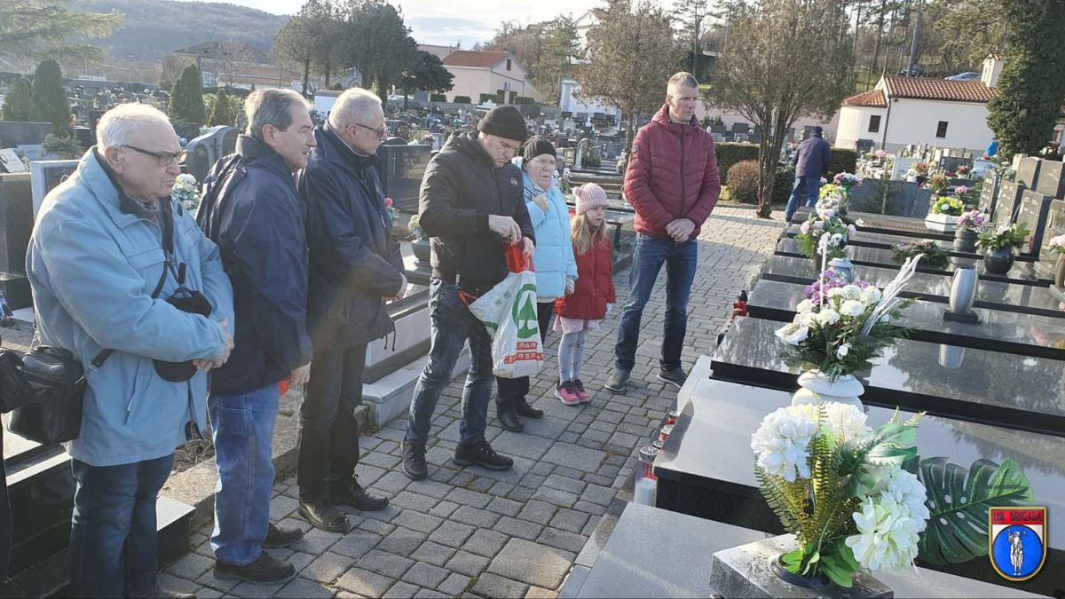 Sjećanje na poginule pripadnike 128.br HV „Sveti Vid“ u Đačkom domu u Gospiću, na Badnjak 1991.godine