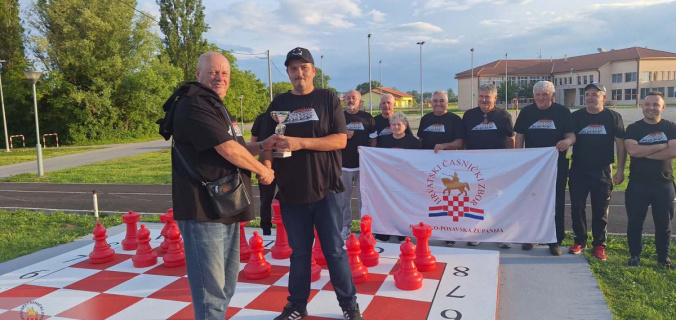 34. OBLJETNICA HČZ BRODSKO – POSLAVSKE ŽUPANIJE OBILJEŽENA DRUŽENJEM UZ VELIKI POKAZNI ŠAH