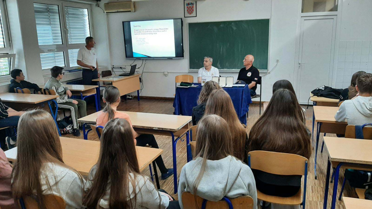 HČZ VIROVITICA – PREDAVANJE O DOMOVINSKOM RATU U POVODU DANA DRŽAVNOSTI RH
